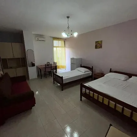 Apartment Rezidenca Hasanaj 24 *