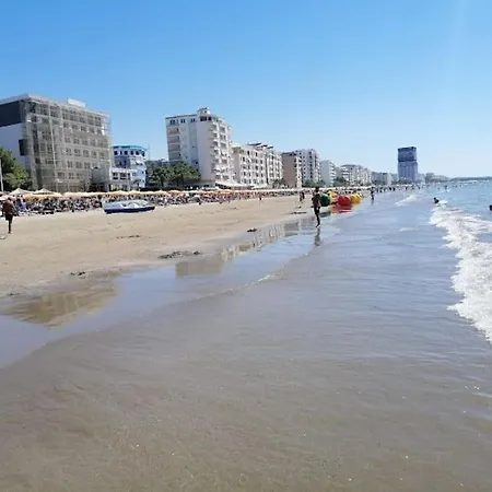 Rezidenca Hasanaj 24 * Durres